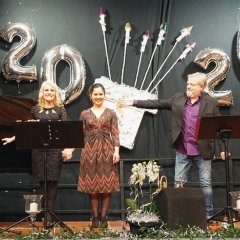 Das »Trio Melange« (v.l.n.r.) mit Dr. Jana Emmrich (Flügel), Ümi Dellemann (Gesang) und Bernd Westhoff (Trompete)